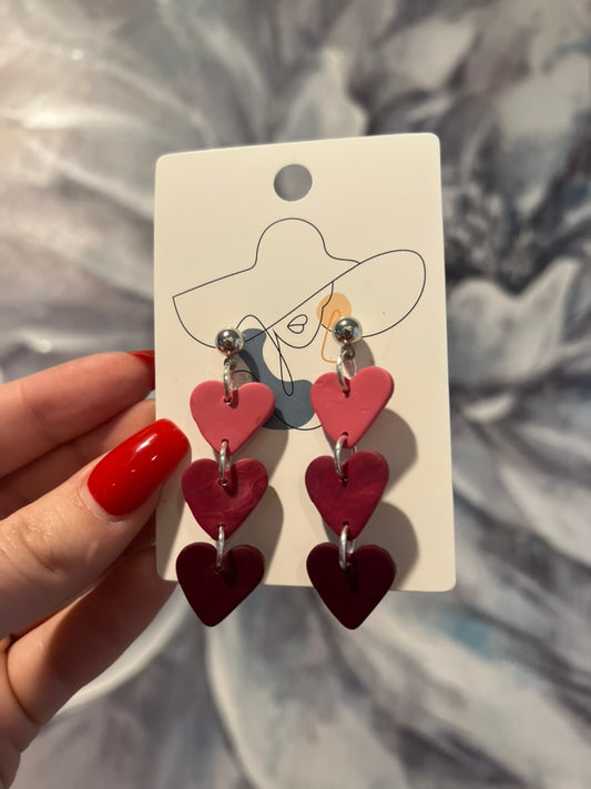 Stud three colored heart dangle earrings
